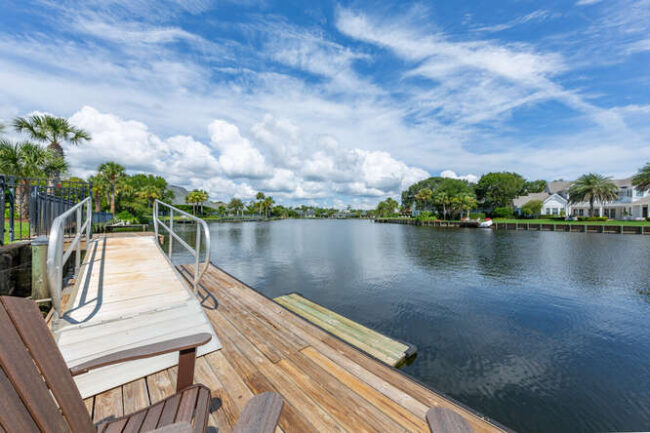 Lagoon view - 23 Corona Rd.