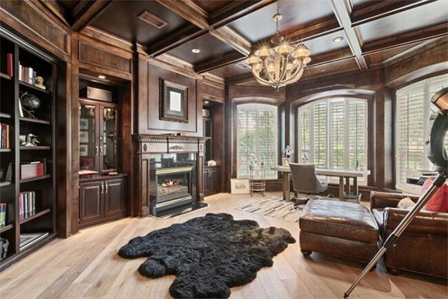 Queens Harbor luxury home with luxury office
